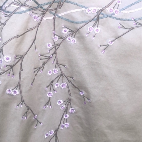 Bandolino stretch khaki & floral embroidered design skirt women’s plus size 14 - Picture 3 of 8